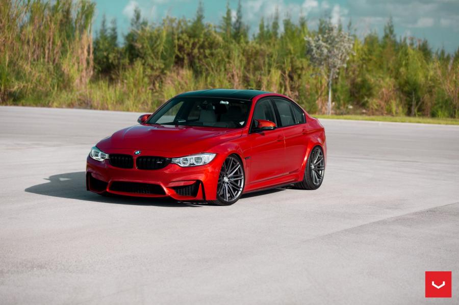  BMW M3 Sedan on Vossen Wheels (VFS4) 2017 года  (фото 39 из 53)